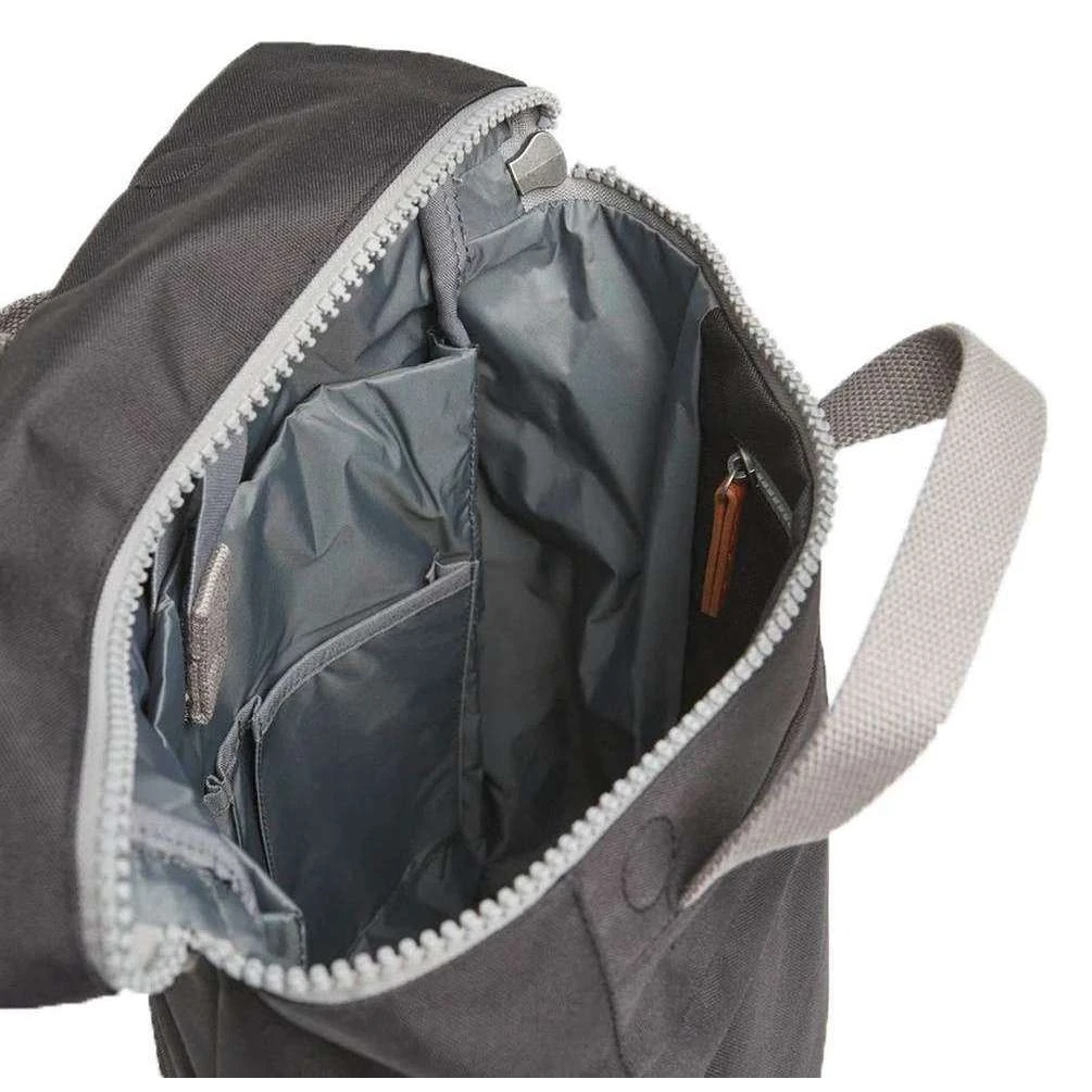 Roka Finchley A Large Sustainable Canvas Backpack - Ash Grey - Image 4