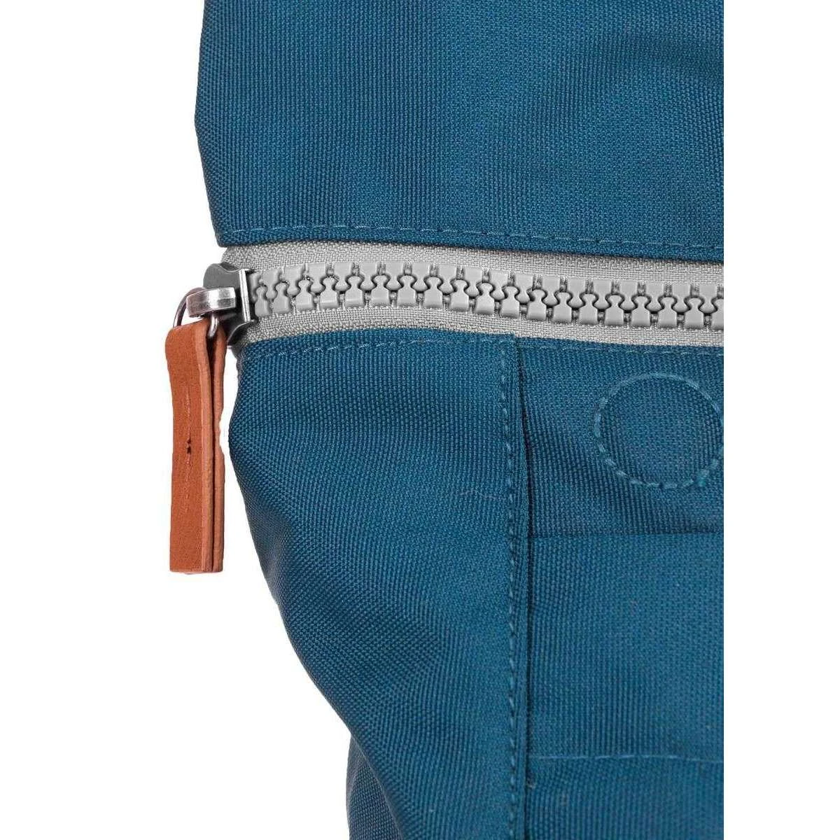 Roka Finchley A Large Sustainable Canvas Backpack - Marine Blue - Image 7